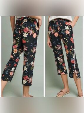 Floral Crop Pull-On Pants - Black